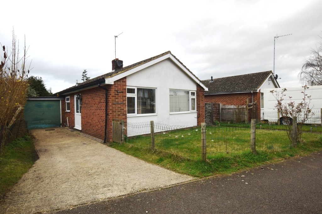 Orchard Road, Ardley, Bicester Barton Fleming